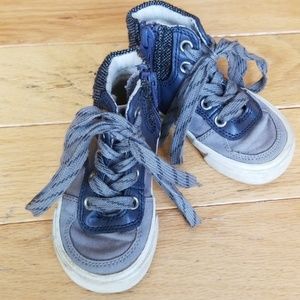 Old Navy Toddler Hightops Size 5